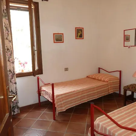 Dei Pini , Villasimius Hébergement de vacances *